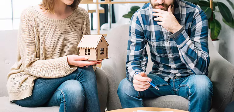Why Sell Your House During Divorce in Santa Ana, CA?