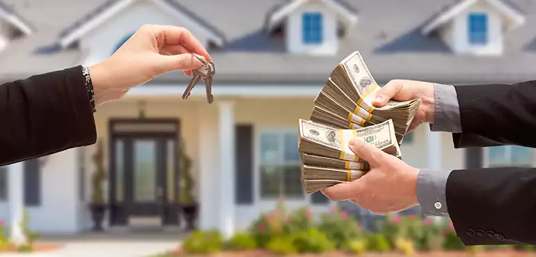 Common Situations Where a Fast Sale Makes Sense in Santa Ana, CA